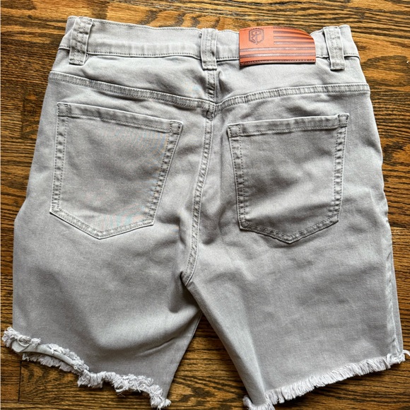 MENS BORN PRIMITIVE JORTS EUC - Picture 4 of 5